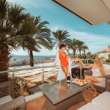 Sunset Beach Villas And Apartments Fethiye Bagian luar foto