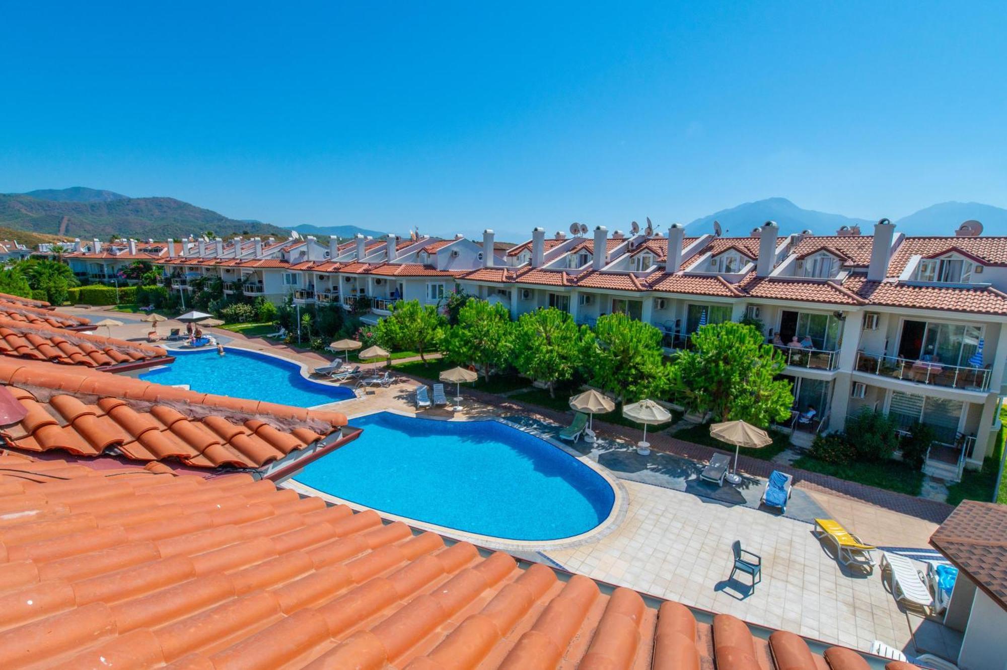 Sunset Beach Villas And Apartments Fethiye Bagian luar foto